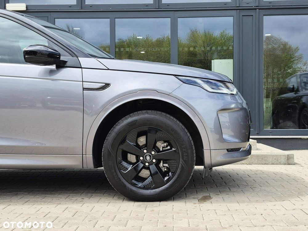 Land Rover Discovery Sport - 8