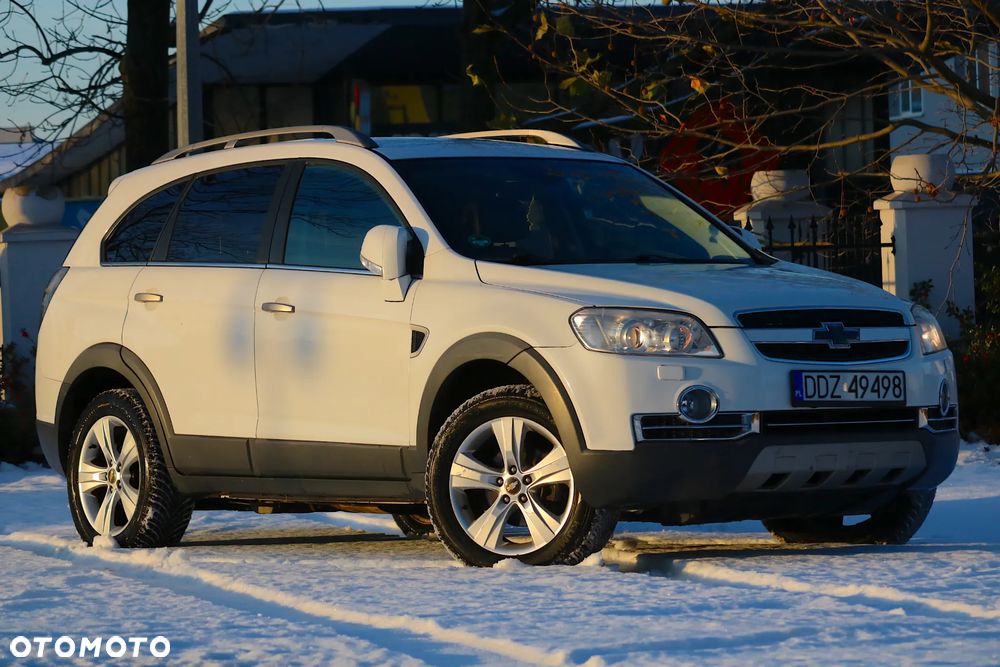 Chevrolet Captiva 2.0 d LT high (deu) - 11