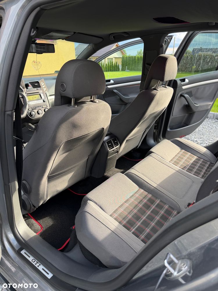 Volkswagen Golf 2.0 TSI GTI - 13