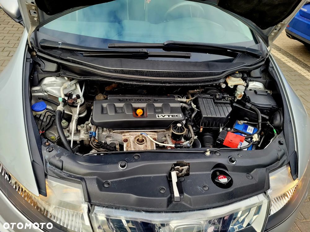 Honda Civic 1.8 Sport - 21