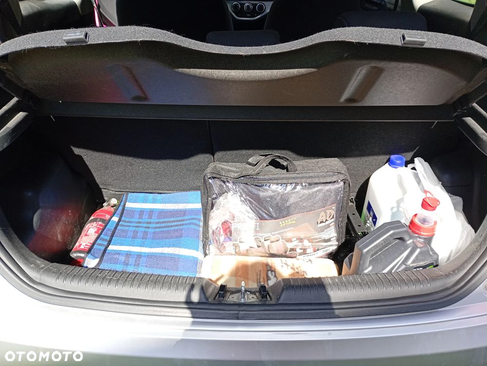 Kia Picanto - 8
