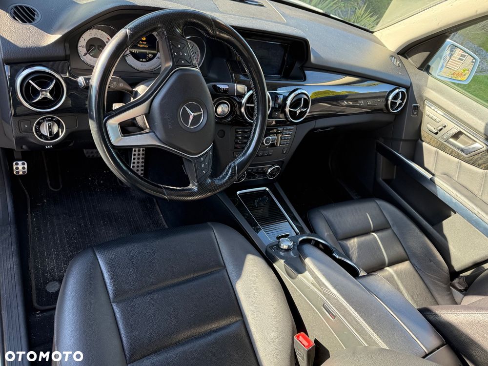 Mercedes-Benz GLK 350 4-Matic - 19