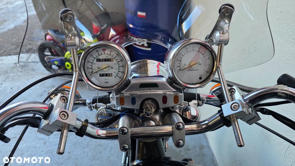 Yamaha Virago - 6