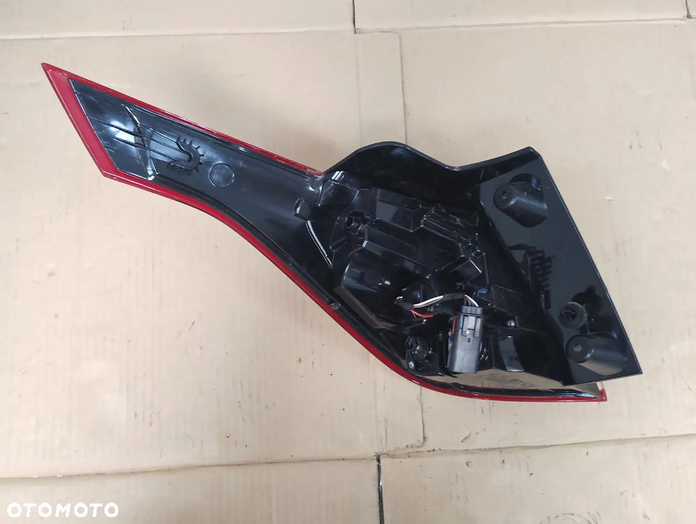 OPEL CROSSLAND X LAMPA TYLNA PRAWY TYŁ LED 39137522 EUROPA - 6
