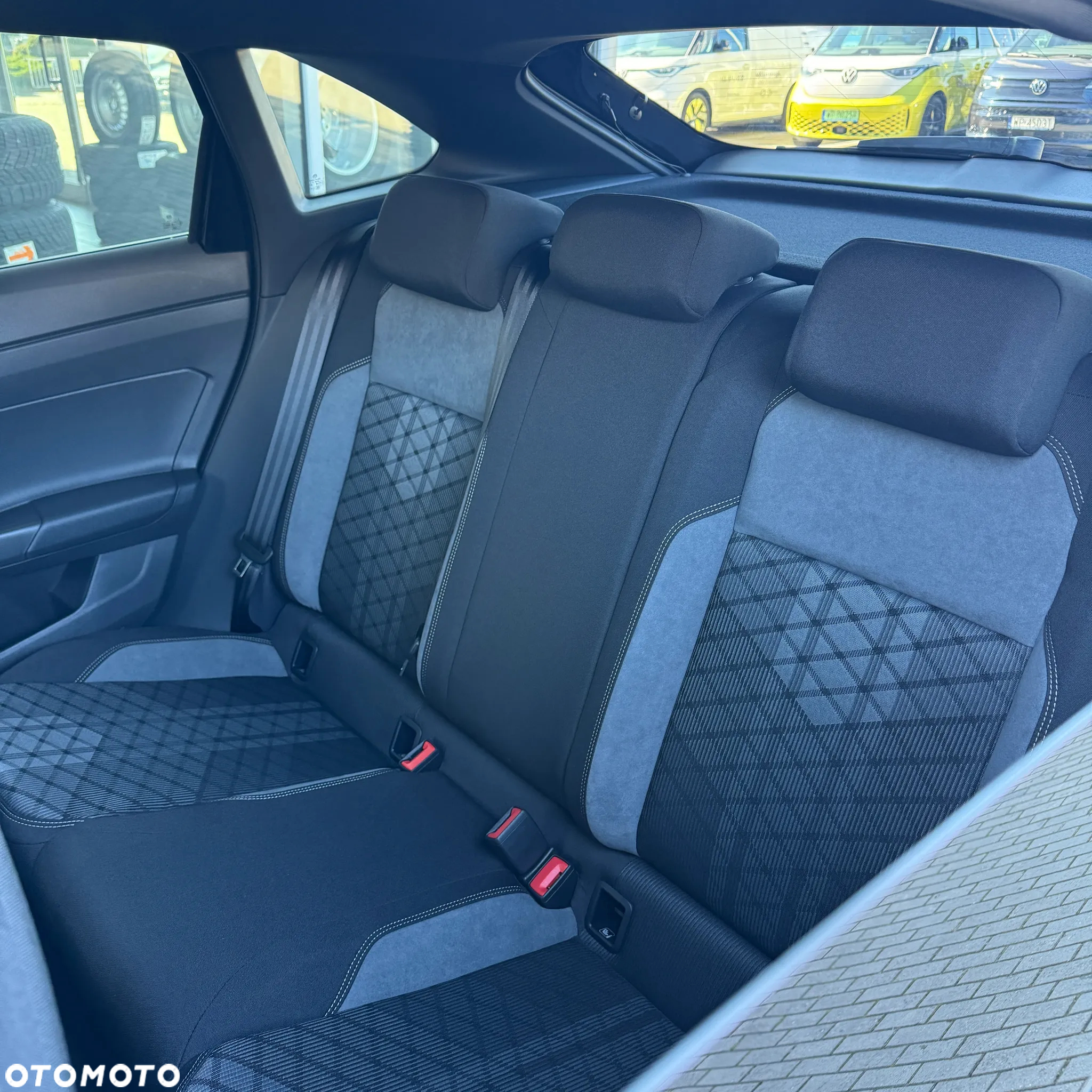 Volkswagen Taigo 1.5 TSI ACT R-Line Plus DSG - 13