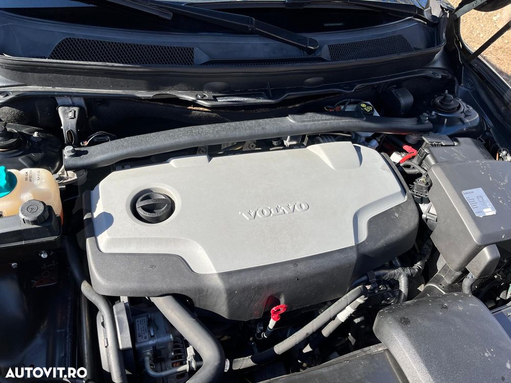Volvo XC 90 D5 AWD Geartronic Momentum - 10