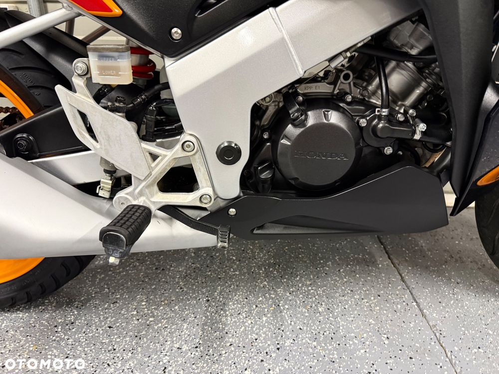 Honda CBR - 7