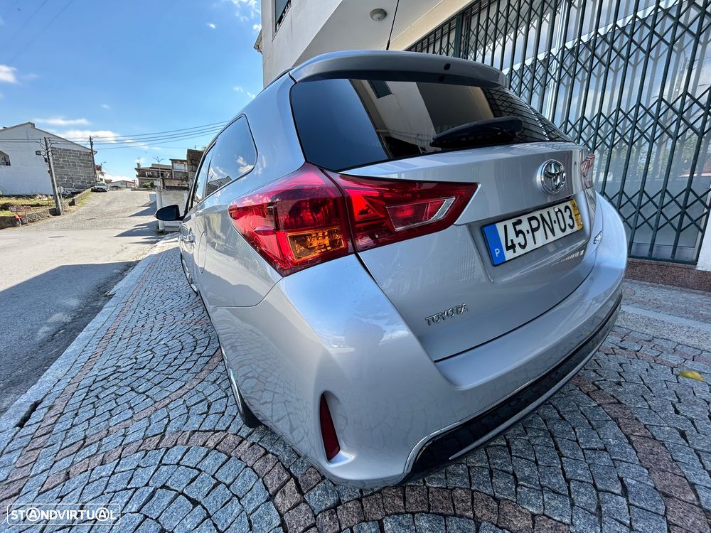 Toyota Auris Touring Sports 1.4 D-4D Com+P.Sport +Navi - 5