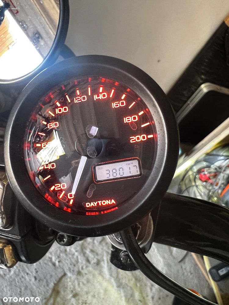 Harley-Davidson Dyna - 3
