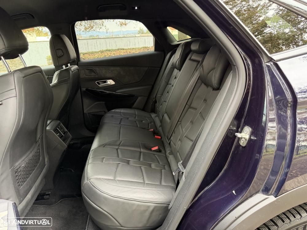 DS DS7 Crossback E-Tense Performance Line EAT8 - 27