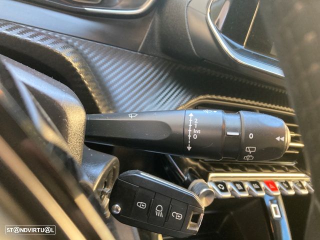 Peugeot 208 1.2 PureTech Allure Pack - 15