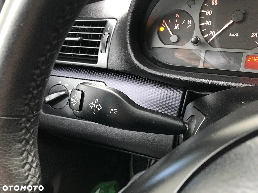 BMW Seria 3 318ti compact - 17