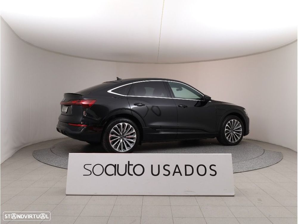 Audi Q8 e-Tron Sportback 50 quattro S line - 9