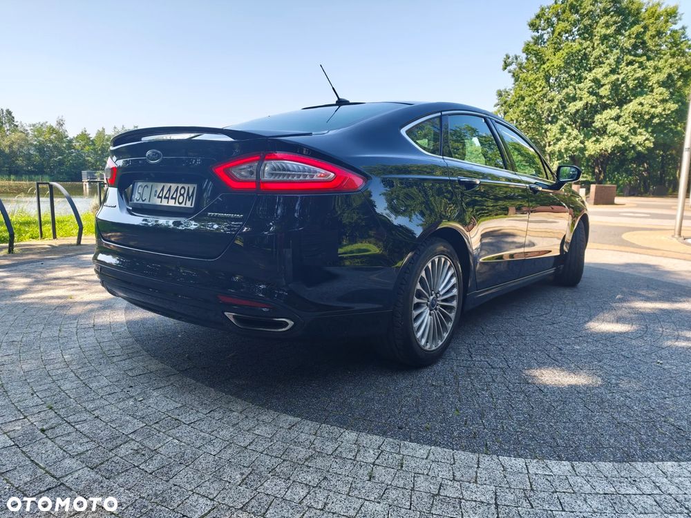 Ford Fusion - 17
