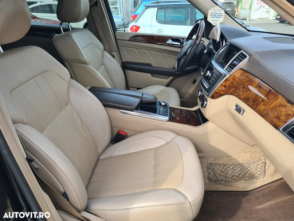 Mercedes-Benz GL 350 4MATIC BlueTec Aut. - 10