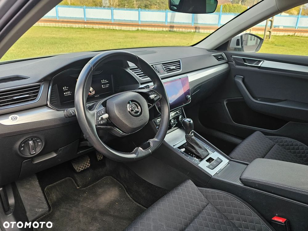 Skoda Superb 2.0 TDI SCR Style DSG - 12