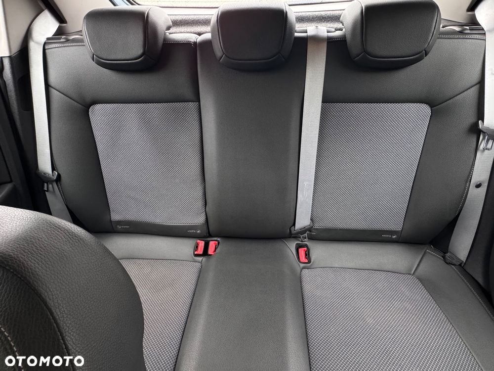 Opel Corsa 1.4 16V Automatik Edition - 17