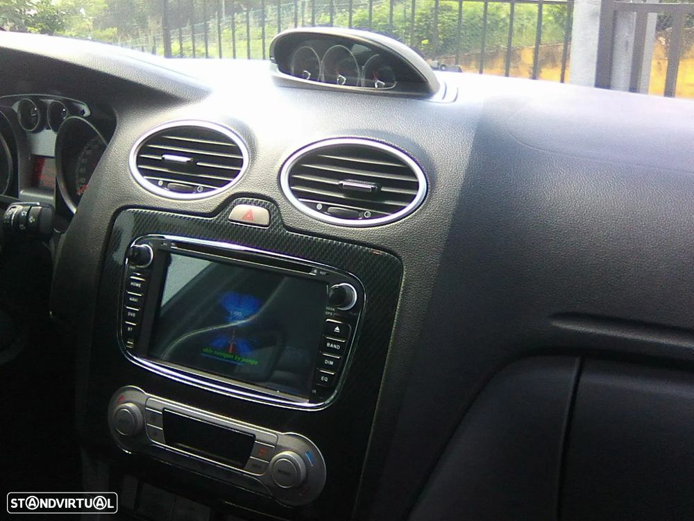 Ford Focus 2.5 T RS - 24