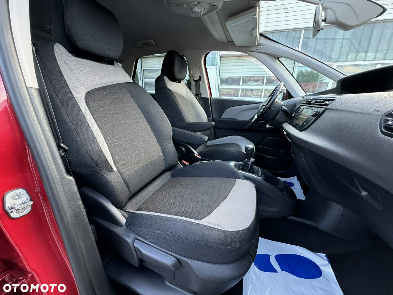 Citroën C4 Picasso PureTech 130 Stop&Start Attraction - 31