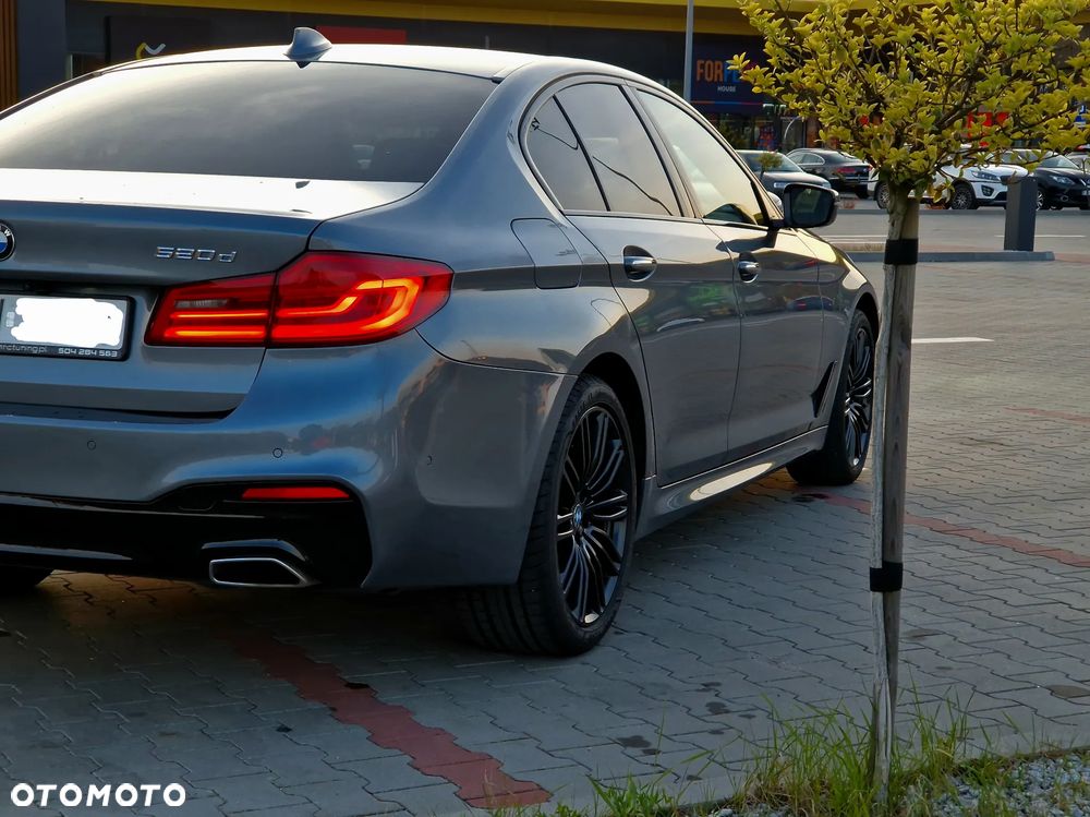 BMW Seria 5 520d Efficient Dynamics M Sport sport - 11