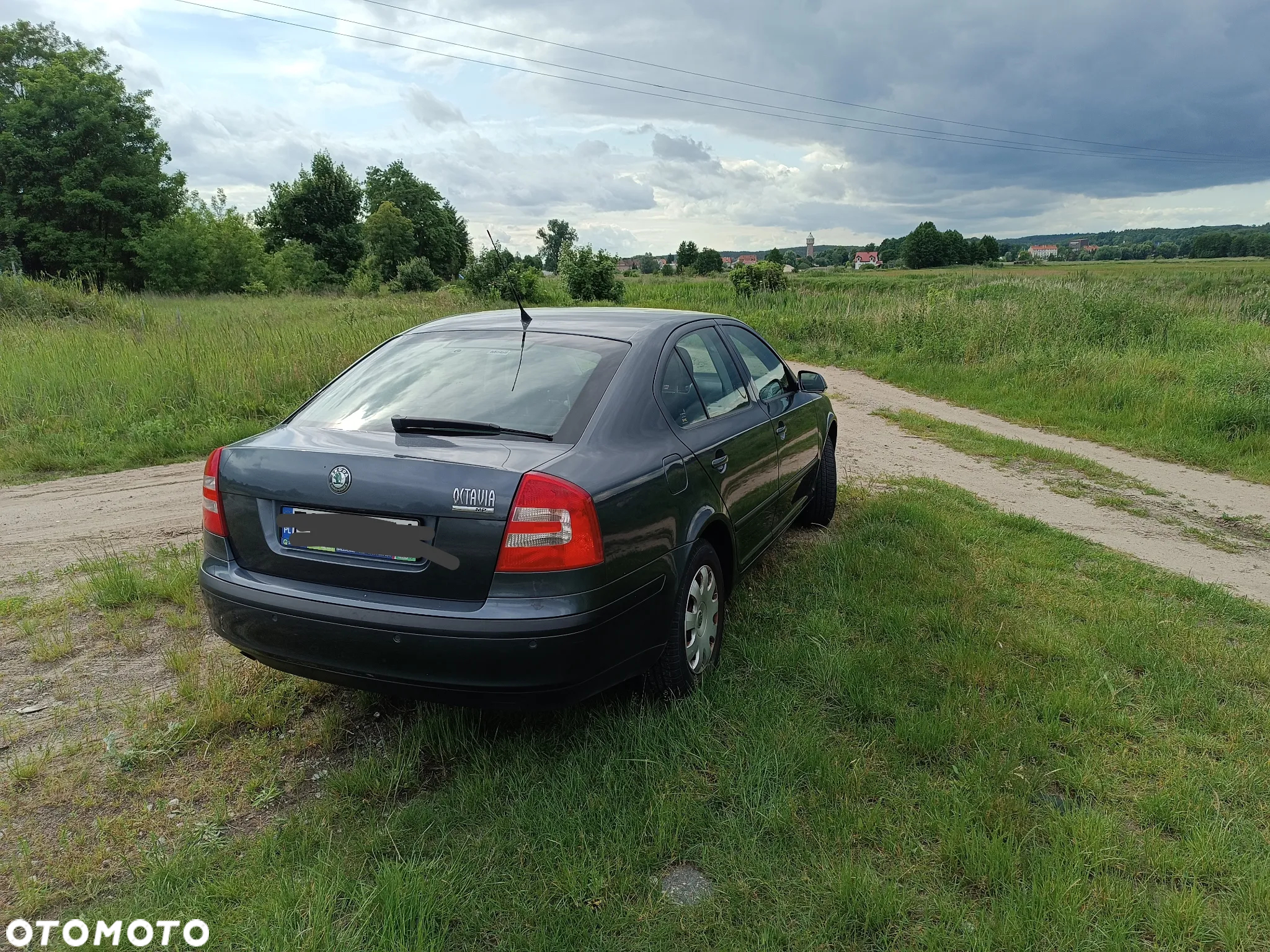 Skoda Octavia 1.6 Mint - 3