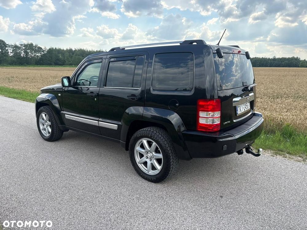 Jeep Cherokee - 12