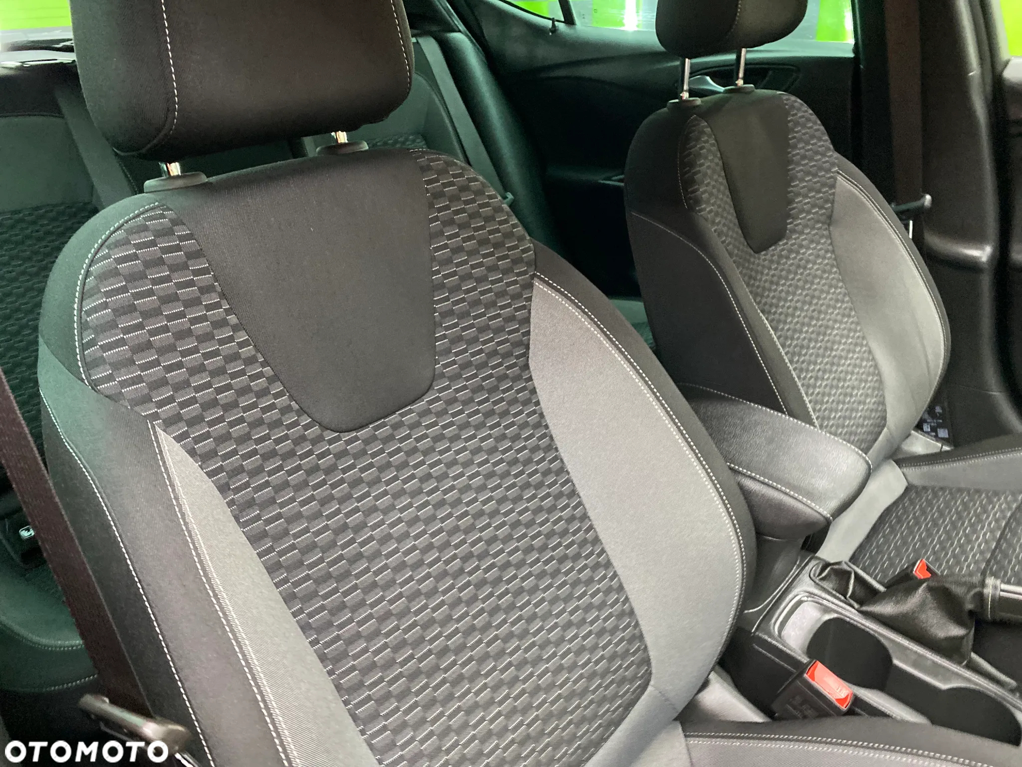 Opel Astra 1.2 Turbo Edition - 17