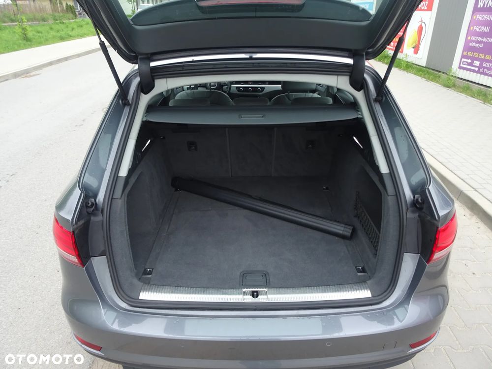 Audi A4 Avant 2.0 TDI - 13