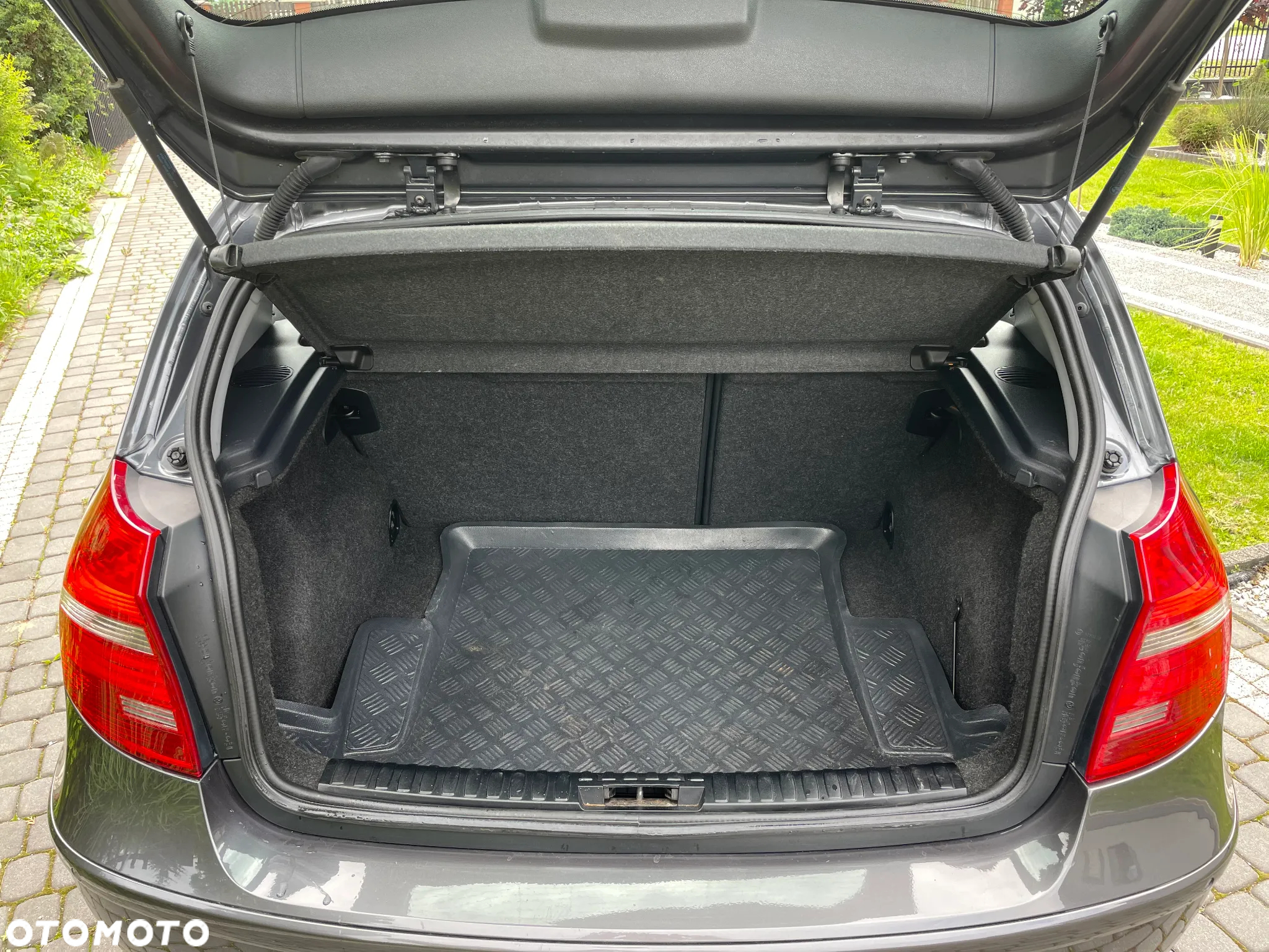 BMW Seria 1 116i - 6