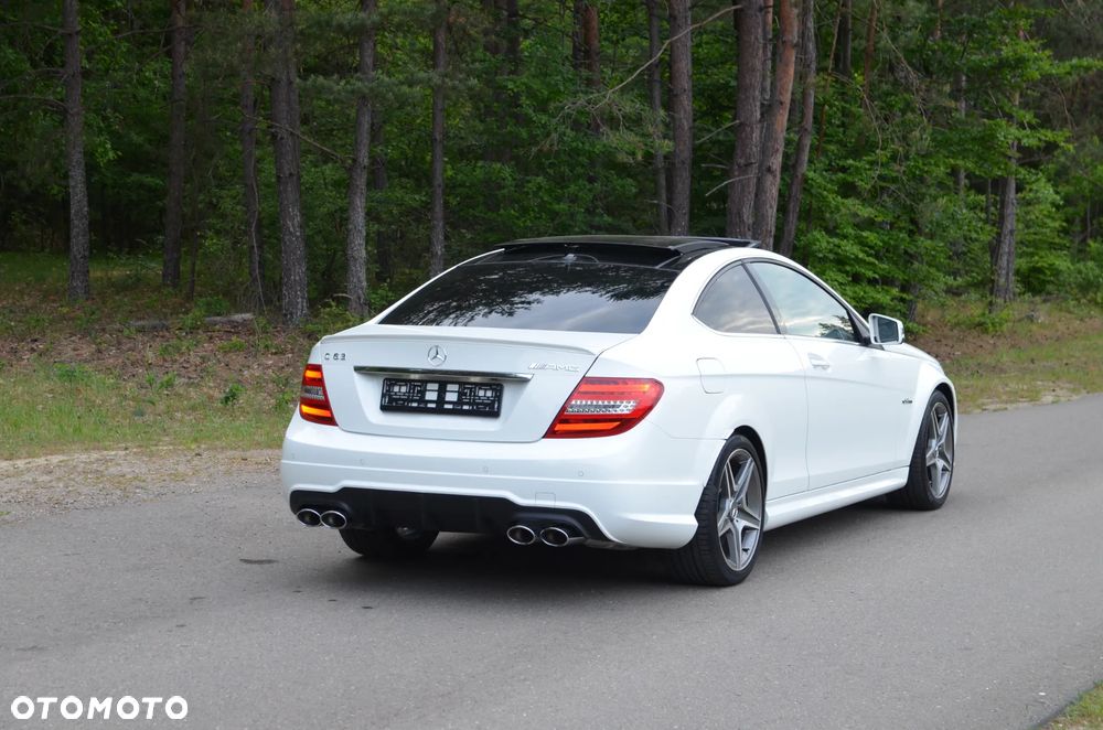 Mercedes-Benz Klasa C AMG 63 S AMG Speedshift MCT 9G - 9