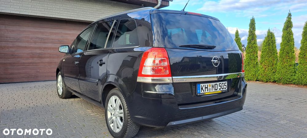 Opel Zafira 1.8 Innovation - 17