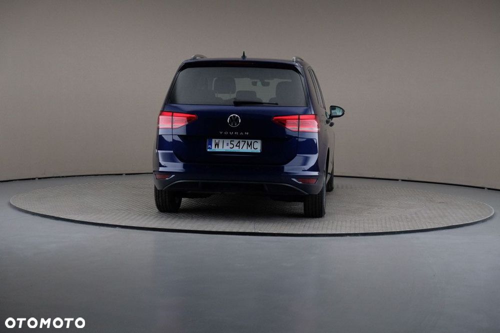 Volkswagen Touran - 5