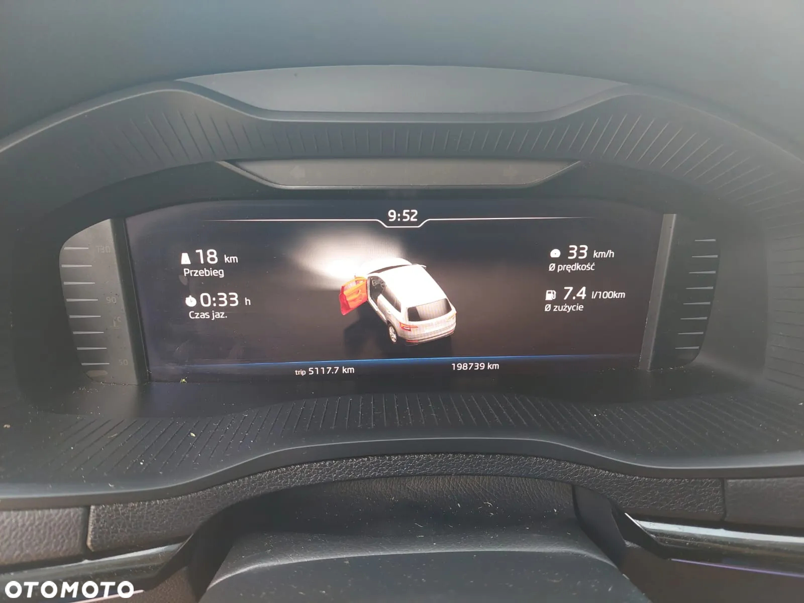 Skoda Karoq 2.0 TDI SCR 4x4 Scout DSG - 11