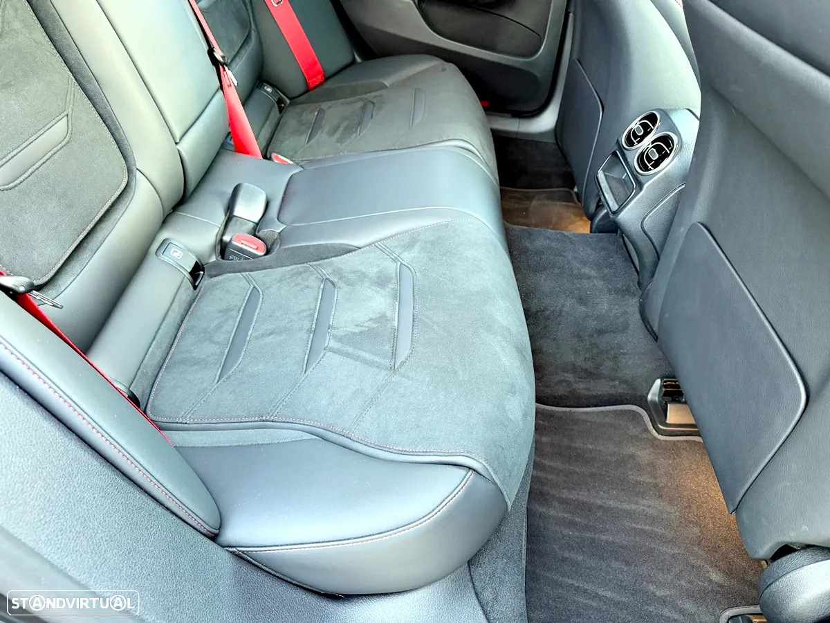 Mercedes-Benz C 43 AMG 4Matic - 29