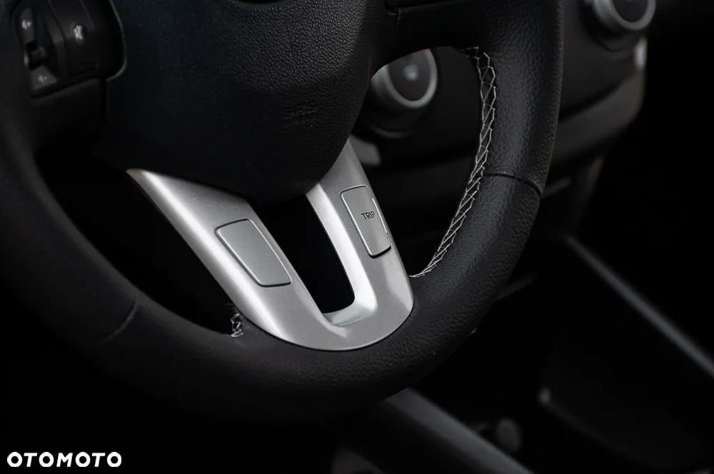 Kia Ceed 1.4 CVVT Dream-Team Edition - 32