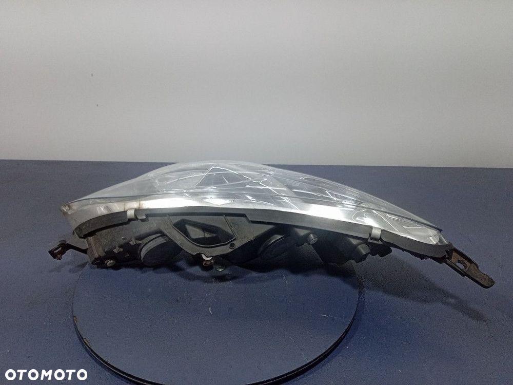 PEUGEOT 407 REFLEKTOR PRAWY LAMPA PRAWA EU  08-550-1134R - 2