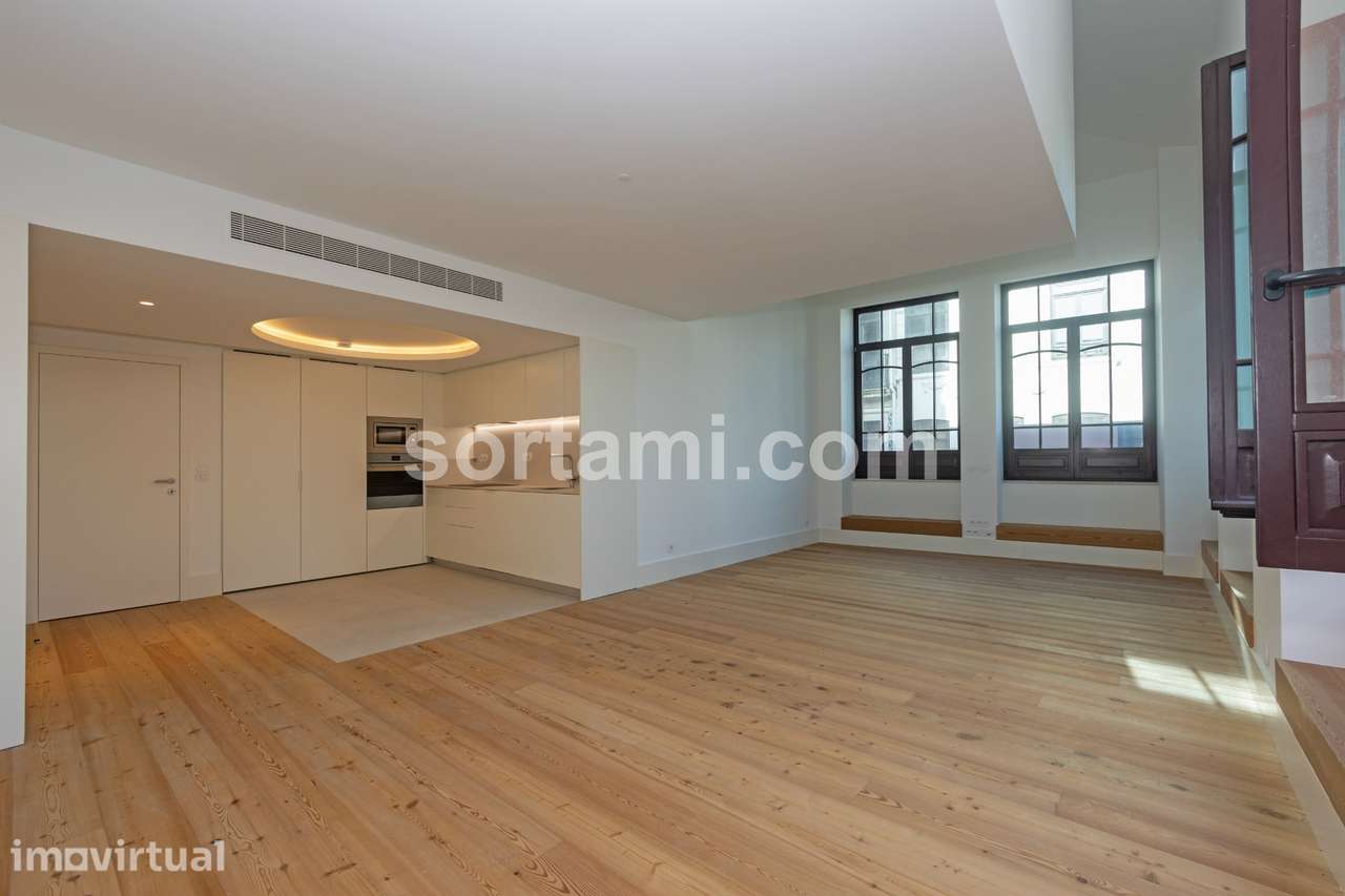 Apartamento T3 Venda em Cedofeita, Santo Ildefonso, Sé, Miragaia, São - Grande imagem: 3/54