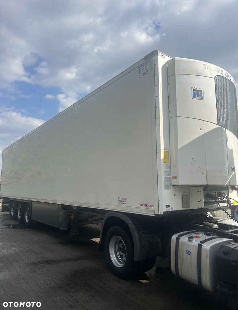 Schmitz Cargobull - 18
