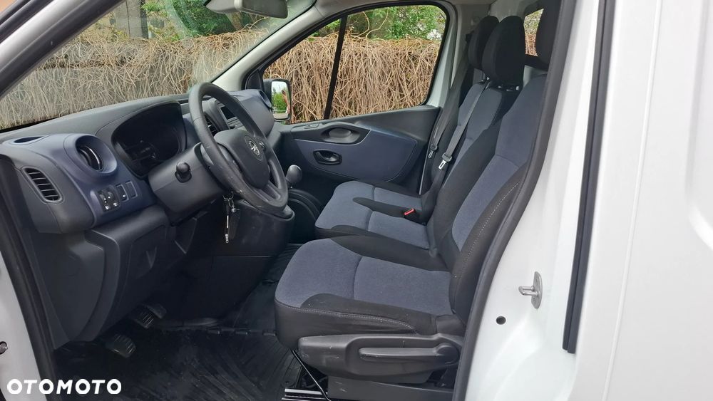 Opel Vivaro - 7