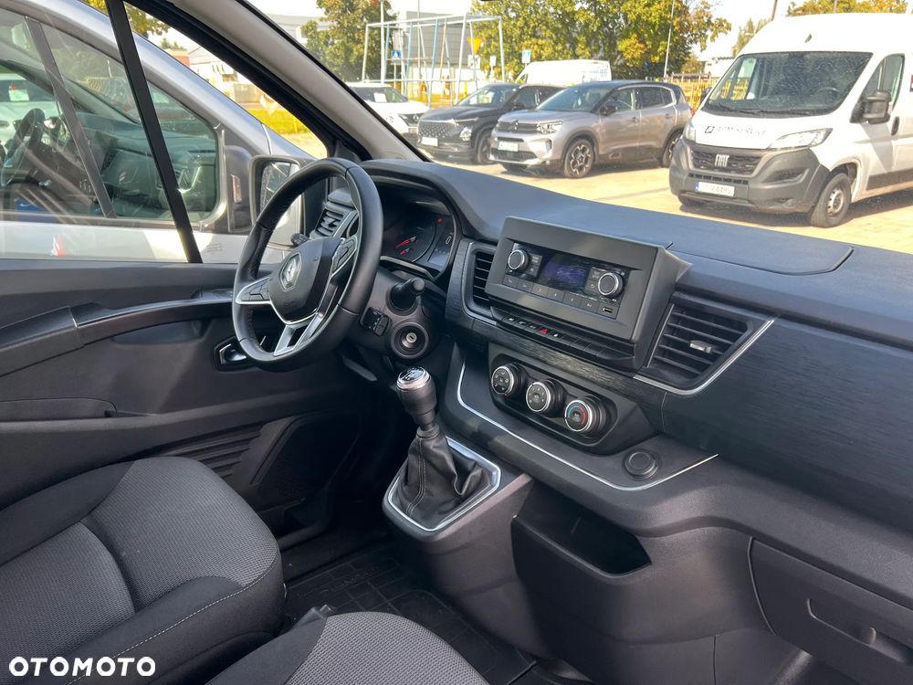 Renault Trafic 2.0 dCi - 7