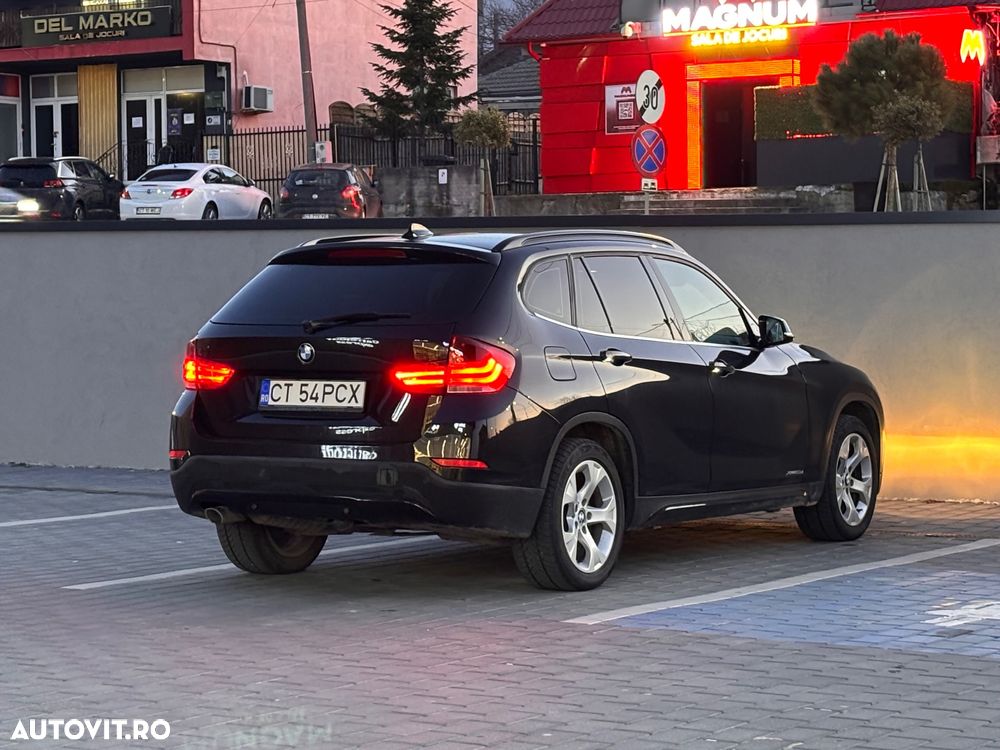 BMW X1 xDrive20d Aut. xLine - 4