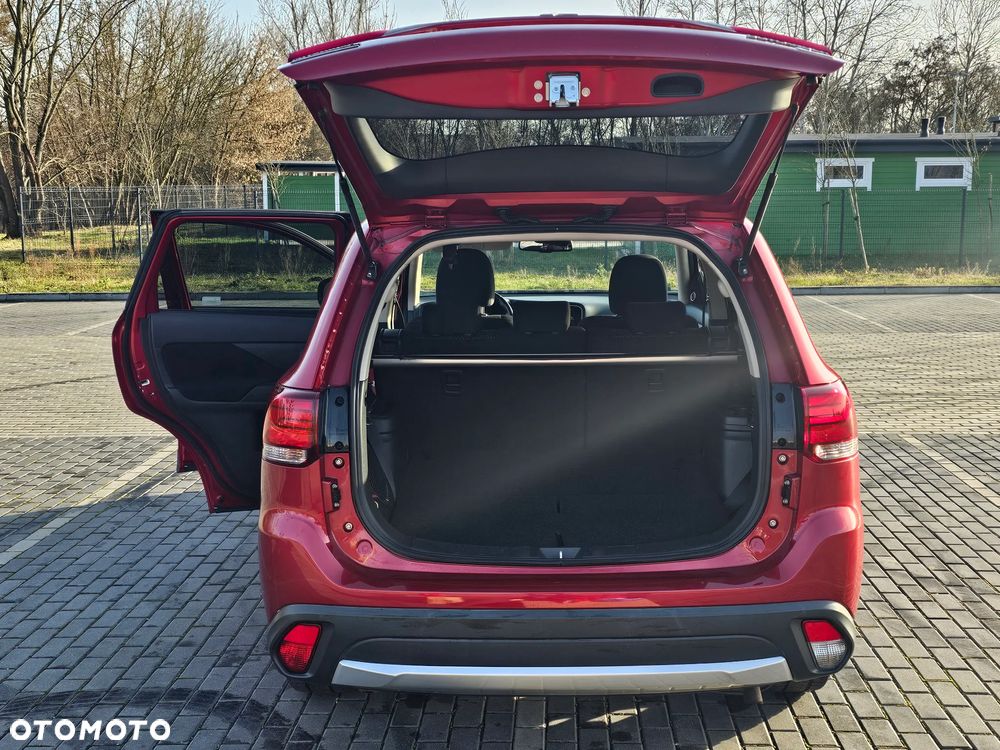 Mitsubishi Outlander 2.0 Intense + 4WD CVT - 4