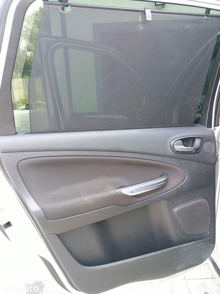 Ford S-Max 2.0 TDCi DPF Titanium - 25