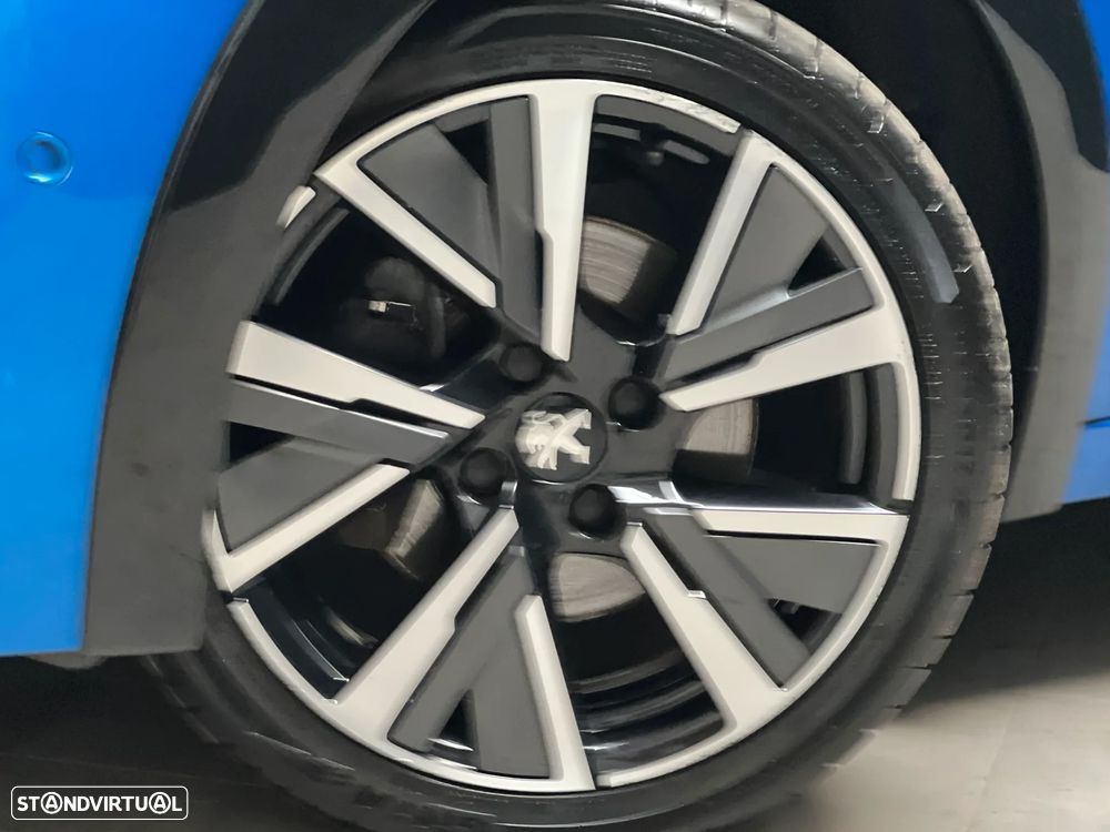 Peugeot 208 PureTech 130 EAT8 GT Pack - 7