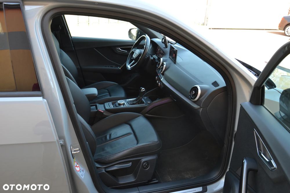 Audi Q2 35 TFSI S tronic S line - 35