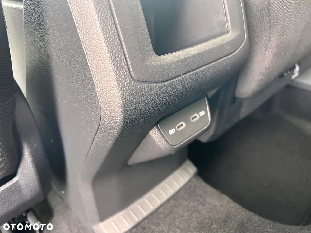 Volkswagen T-Cross 1.5 TSI ACT R-Line Plus DSG - 11