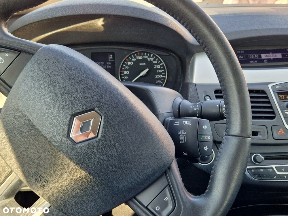 Renault Laguna - 23