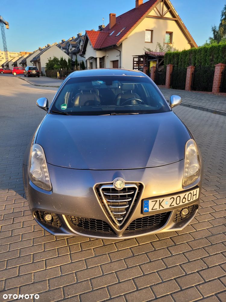 Alfa Romeo Giulietta - 2