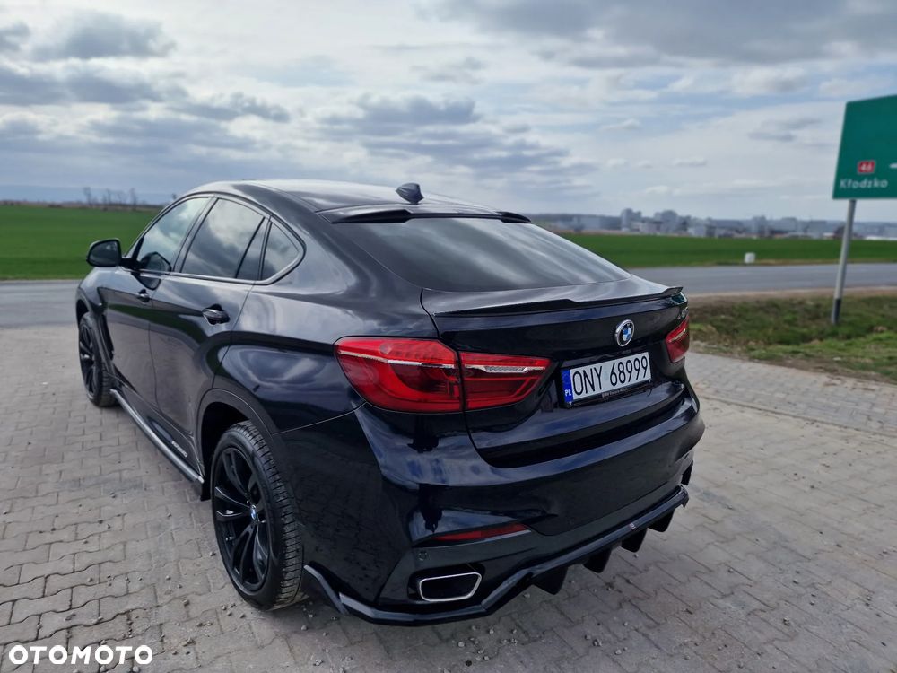 BMW X6 xDrive40d - 13