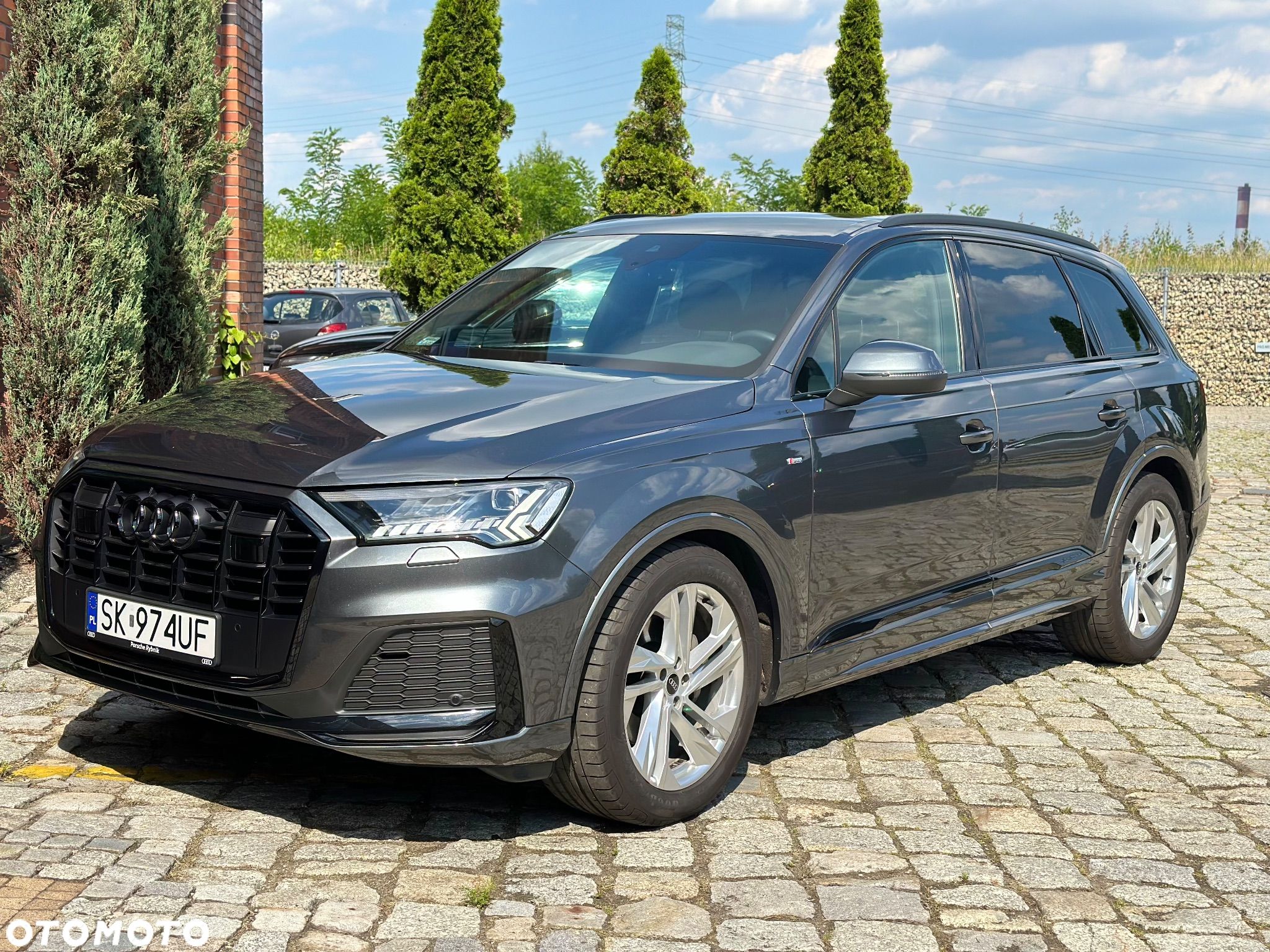 Audi Q7 - 1